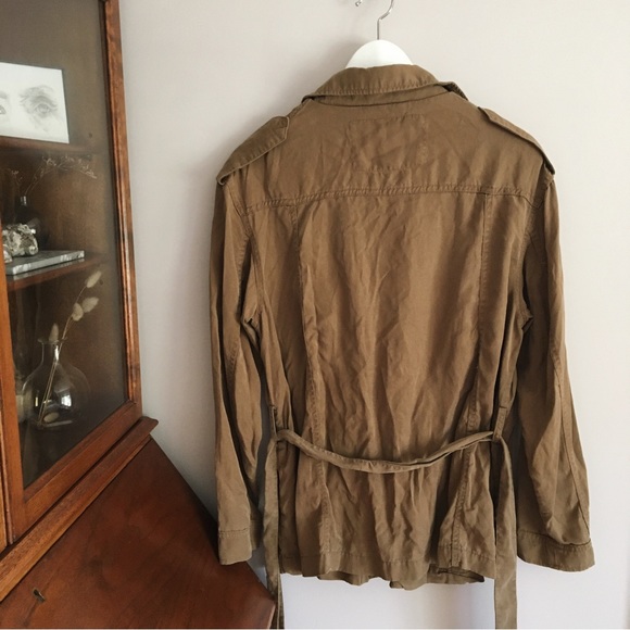 🍂3/$25🍂 H&M Brown Utility Belted Jacket - Picture 8 of 8